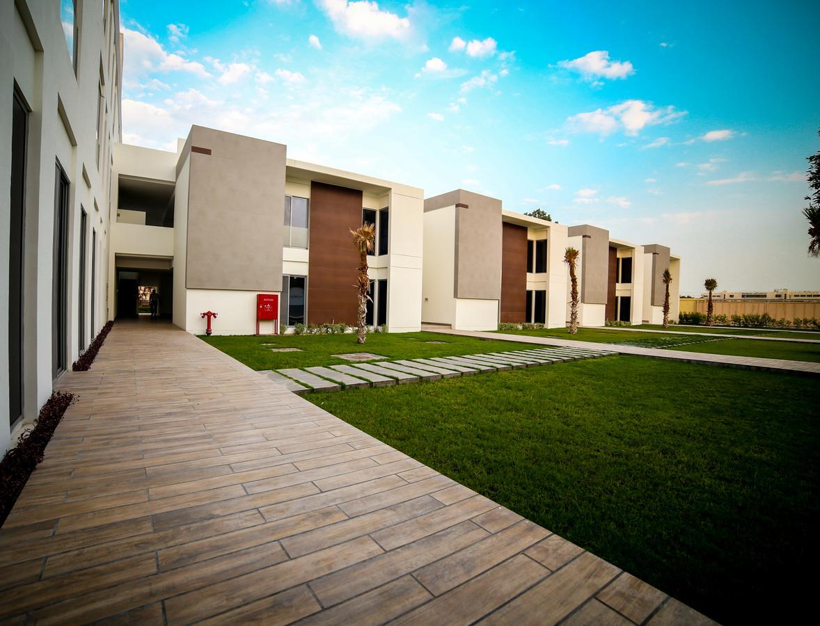 M Executive Residence & Boutique Hotel - Adults Only Al Khobar Ngoại thất bức ảnh