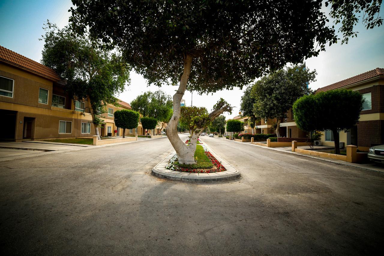 M Executive Residence & Boutique Hotel - Adults Only Al Khobar Ngoại thất bức ảnh