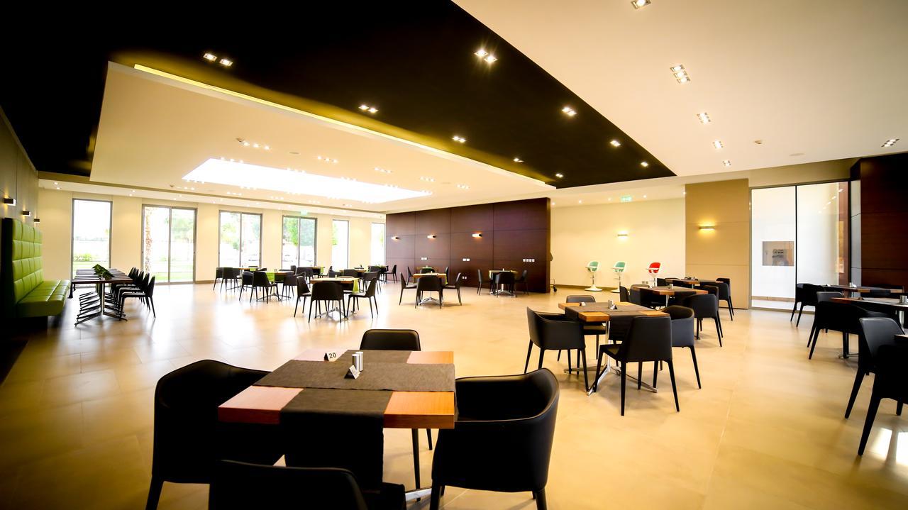M Executive Residence & Boutique Hotel - Adults Only Al Khobar Ngoại thất bức ảnh