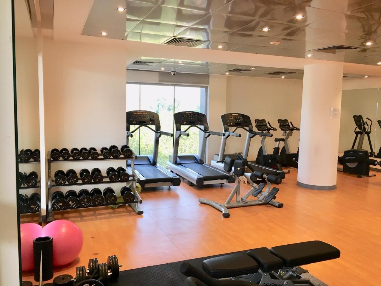 M Executive Residence & Boutique Hotel - Adults Only Al Khobar Ngoại thất bức ảnh